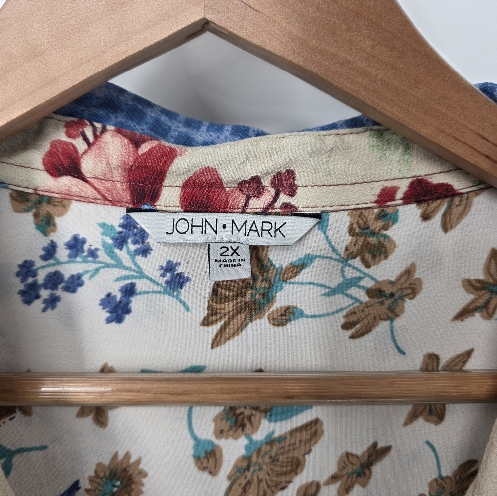 John Mark Floral Patchwork Button Front Convertib… - image 7